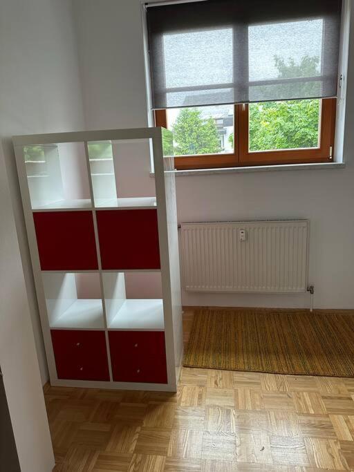 Freundliche Wohnung Naehe Weinstrasse Fuer 5 Personen Wagna Extérieur photo