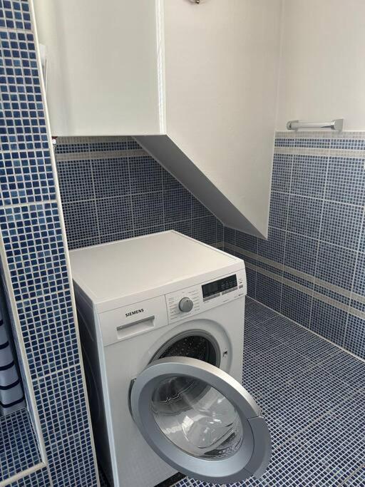Freundliche Wohnung Naehe Weinstrasse Fuer 5 Personen Wagna Extérieur photo