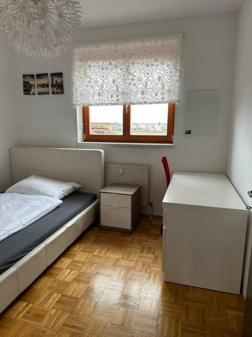 Freundliche Wohnung Naehe Weinstrasse Fuer 5 Personen Wagna Extérieur photo